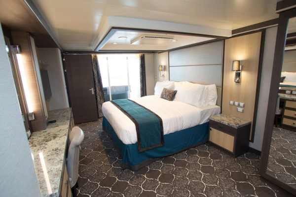 Carpet Solution from Dansk Wilton in a suite at the cruise ship Harmony of the Seas