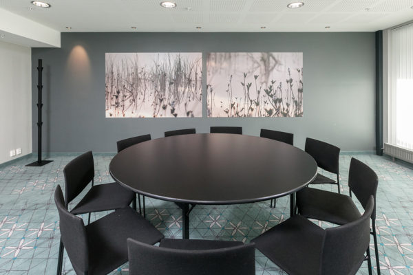 Dansk Wilton has delivered custom designed Colortec carpets and area rugs for rooms, corridors, meeting rooms, bar, lounge and restaurant for Scandic Hotel in Narvik