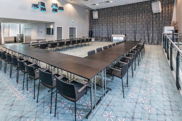 Dansk Wilton has delivered custom designed Colortec carpets and area rugs for rooms, corridors, meeting rooms, bar, lounge and restaurant for Scandic Hotel in Narvik