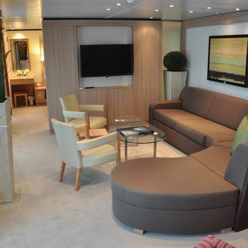 Unique carpet solution from Dansk Wilton for the cruise ship Seabourn Sojourn