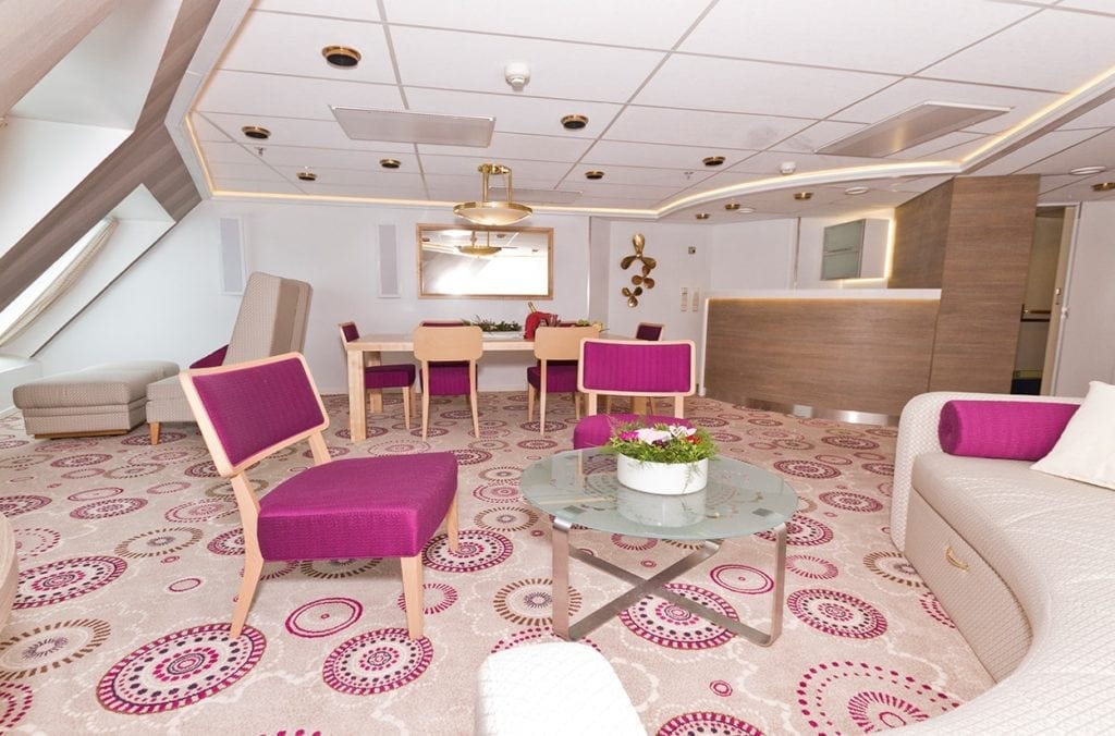 Dansk Wilton carpet solutions at Silja Symphony
