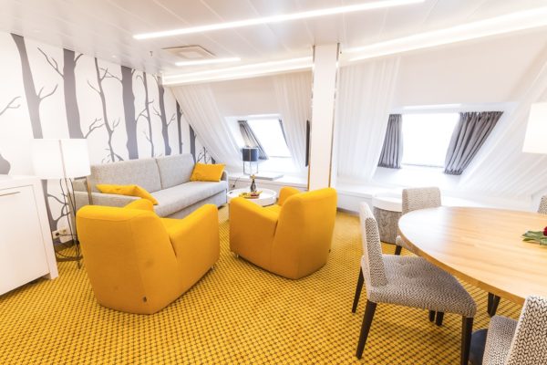 Unique Carpet Solution from Dansk Wilton at Silja Symphony
