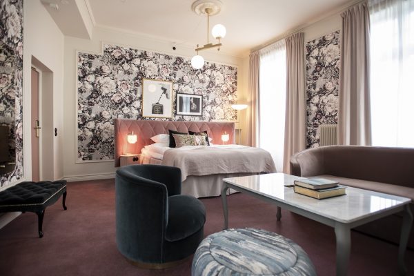 Dansk Wilton - The Vault Hotel - Interior Design - Suite - Pink Carpet Design